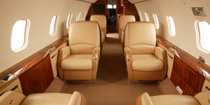 Bombardier Challenger 300 view for New York charter