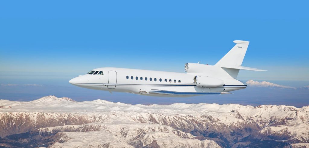 Dassault Falcon 900EX heavy jet for New York charter