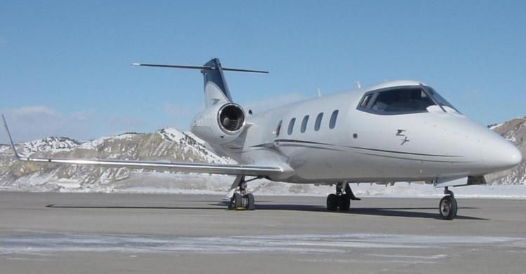 Learjet 55 midsize jet for New York charter