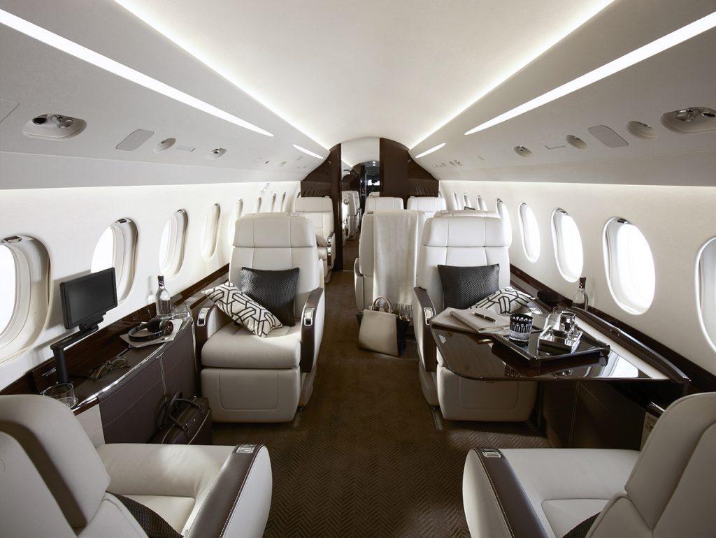 Dassault Falcon 2000LXS view for New York charter