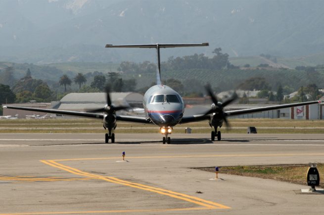 Embraer EMB-120 Brasilia view for New York charter