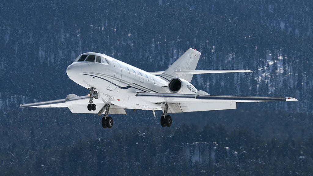 New York Dassault Falcon 20 Charter