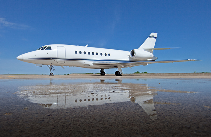New York Dassault Falcon 2000 Charter