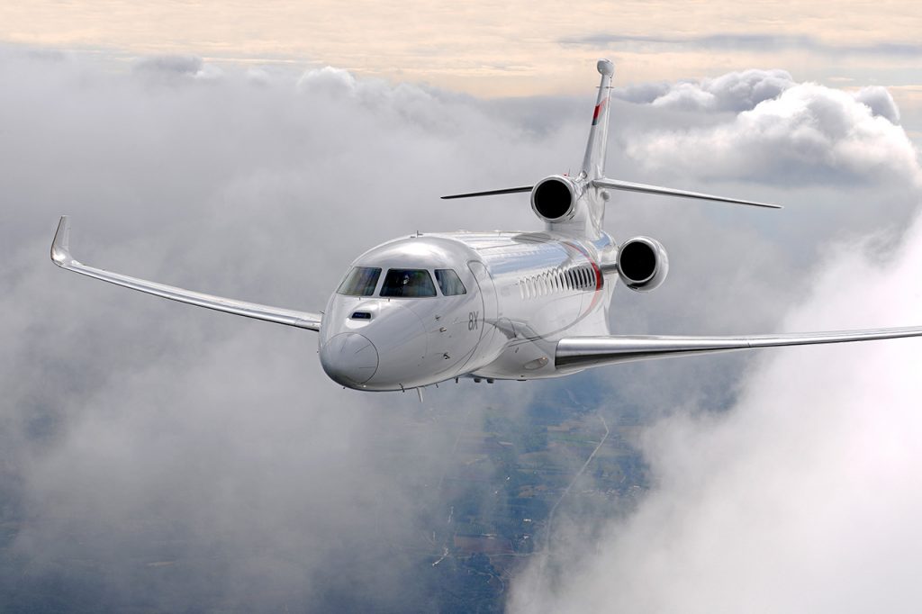 Falcon 8x long range jet for New York charter